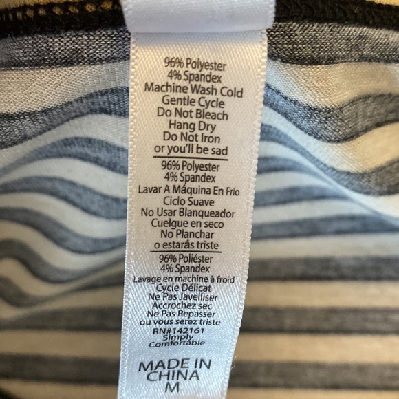 LuLaRoe Striped Long Sleeved Tunic, Scooped Neck Size Medium - Picture 7 of 8